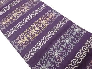 横段に抽象花唐草模様織出し名古屋帯